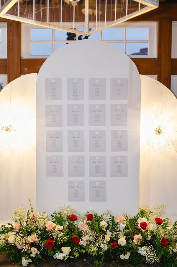 romantic-jersey-city-winter-wedding-seating-chart-niki-marie-photography-0224-b5cb3a7cedca4f389e0a51fa9ff94311