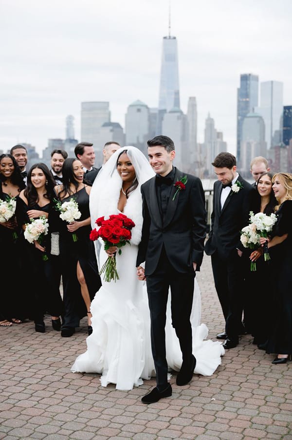 romantic-jersey-city-winter-wedding-wedding-party-niki-marie-photography-0224-ede5e5ce8df74378af60a07e3f675859