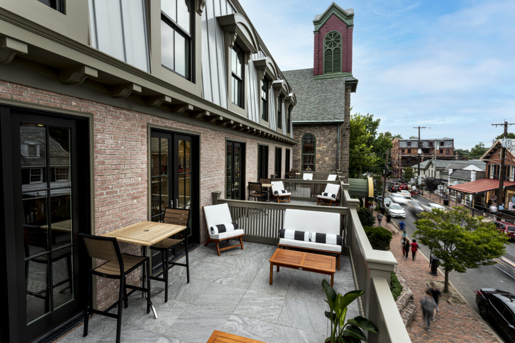 logan inn spring in new hope