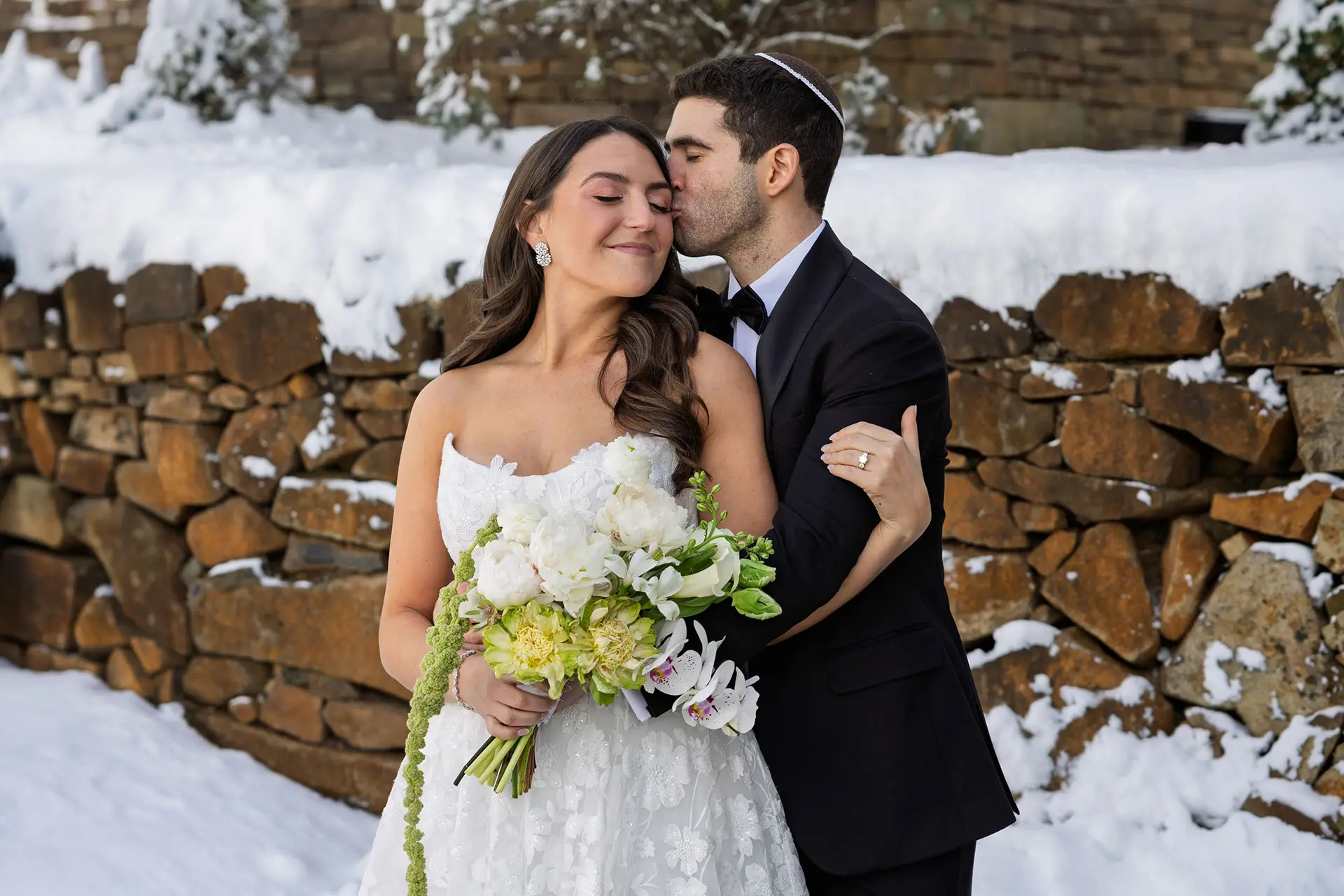 Winter weddings at Stone House